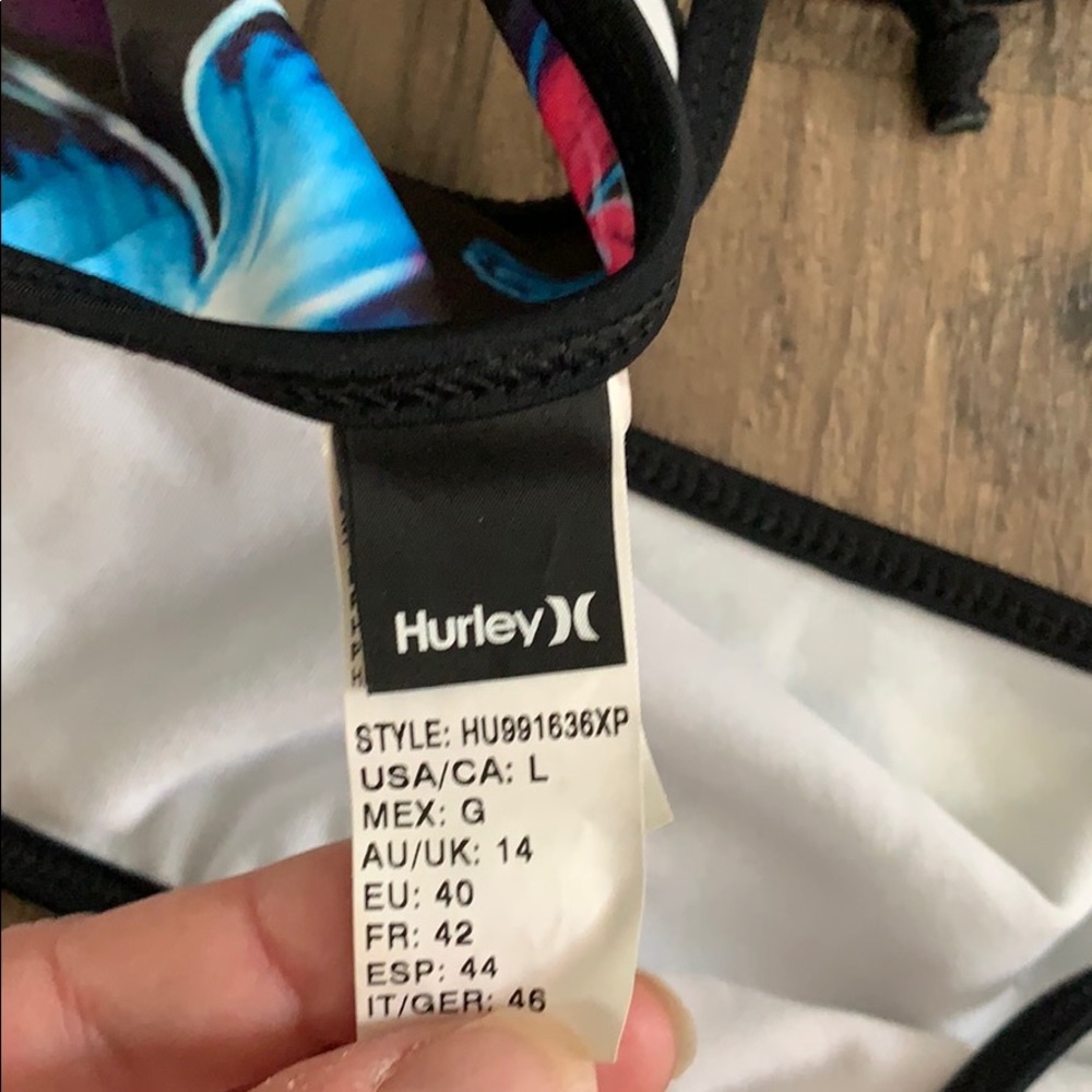Hurley Halter Top Bikini Set - Picture 3 of 4